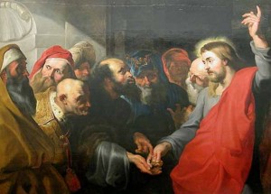 France : Base nationale du ministère de la culture-D'après Petrus-Paulus RUBENSLe Christ et le denier de CésarH. : 1,50 m. ; L. : 1,97 m.Illustration, avec toute l'éloquence sculpturale - formes très lisibles - et la brillance polychrome chère au Rubens des années 1610 - 1620, de la célèbre formulation évangélique "Rendez à César ce qui appartient à César et à Dieu ce qui appartient à Dieu" (Évangile de saint Matthieu, XXII, 21), par laquelle le Christ-Dieu, s'adressant aux Pharisiens qui voulaient le gêner, fonde la distinction entre le pouvoir temporel (l'État) et le pouvoir spirituel (l'Église) - et leur autonomie réciproque -, formulation promise à tant d'avenir. Il s'agit d'une bonne copie ancienne disposée dans le même sens que l'original exécuté vers 1614 (musée de San Francisco) qui, diffusé en outre par la gravure, connut un immense succès attesté par d'innombrables copies."Ancienne collection", ce qui signifie sans doute un tableau saisi chez un émigré ou dans un couvent sous la Révolution.Déposé au ministère des Finances de 1939 à 1989Département des Peintures