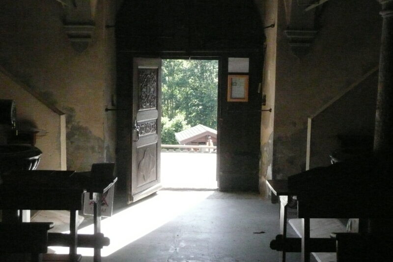 Porte église ouverte