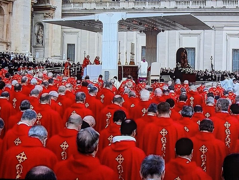 Obsèques Benoît XVI